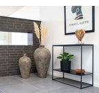 Décor d’entrée moderne avec console noire en métal et étagères rectangulaires 80x36 cm