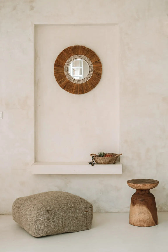 Table d’appoint en bois de suar naturel 45x35 cm