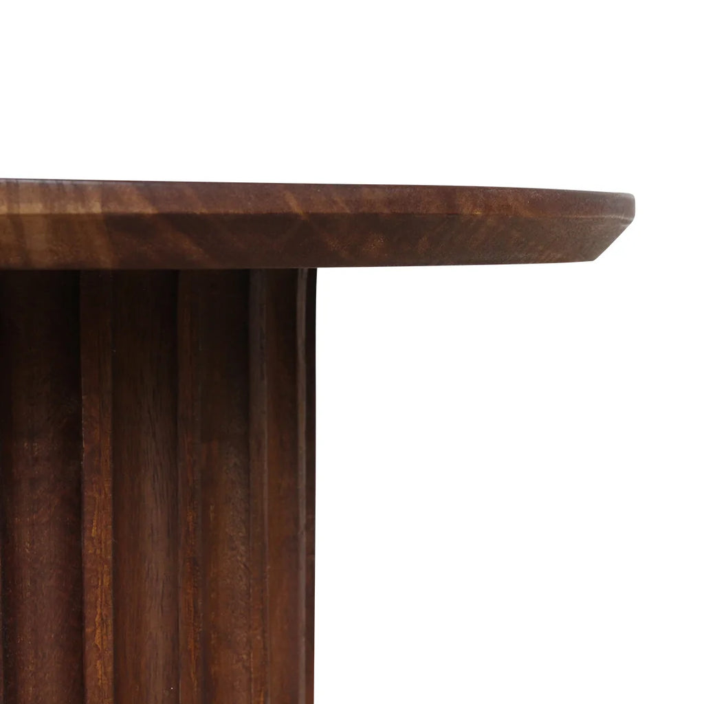 Table d’appoint ronde en bois brun foncé cannelé, Ø55 cm