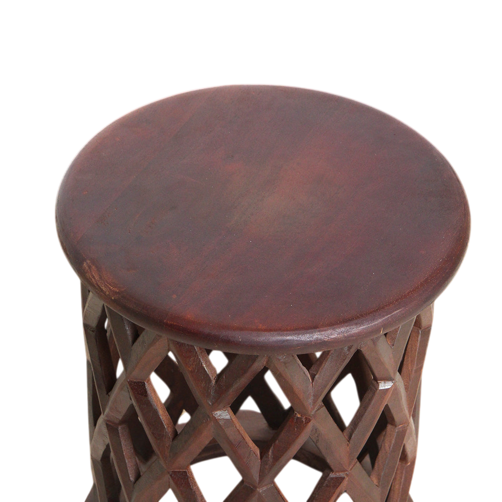 Table d’appoint ronde en bois de manguier motif losanges ajourés – Ø35 cm