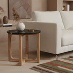 Table d’appoint ronde en marbre noir et bois manguier clair Ø50 cm