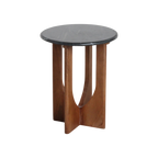 Table d’appoint ronde en marbre noir et bois sculpté H50 cm