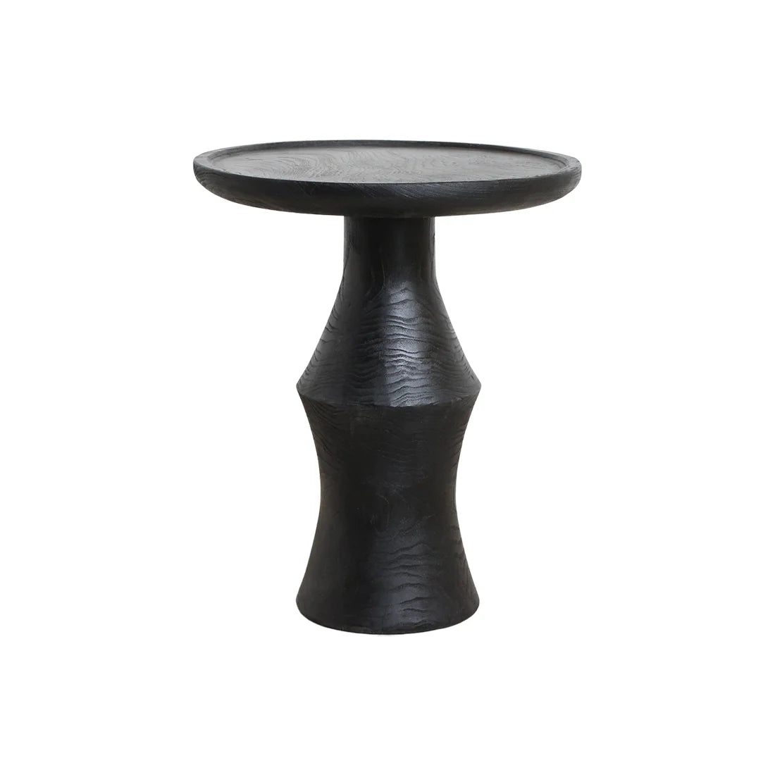 Table d’appoint ronde sculpturale en teck noir texturé Ø50 cm pour salon