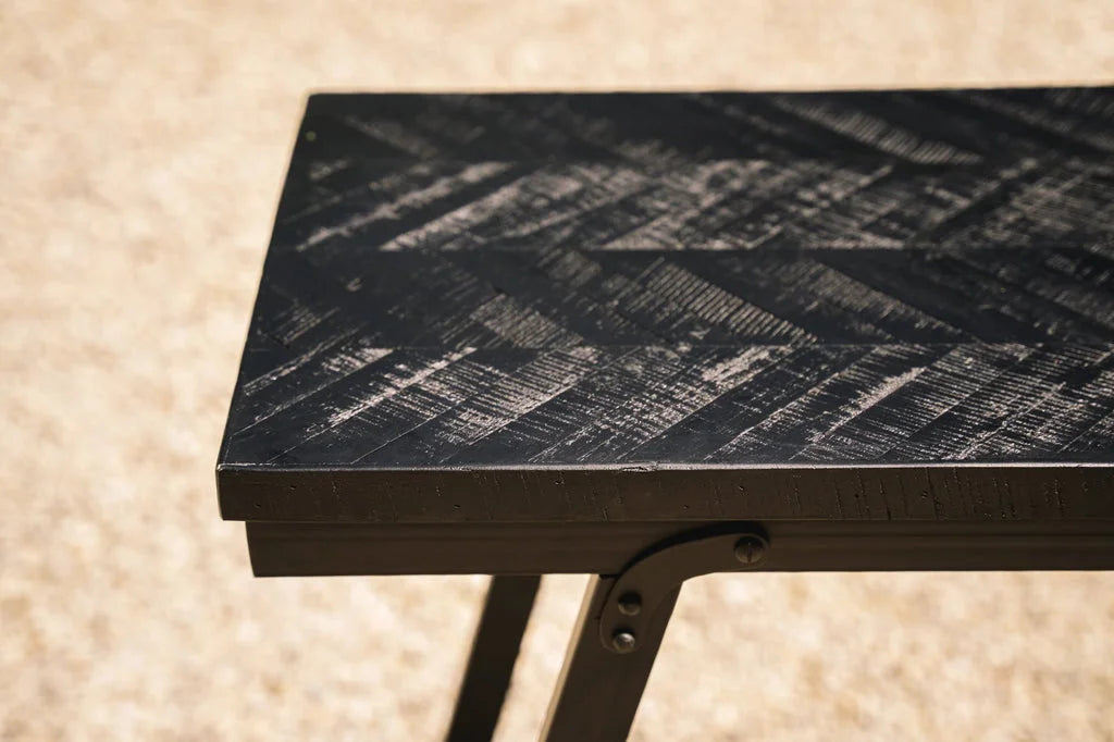 Table haute en bois noir avec cadre en métal de 140cm pour la pièce à vivre