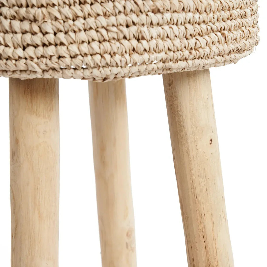 Tabouret de bar en Raphia avec structure en bois et siège tissé à la main