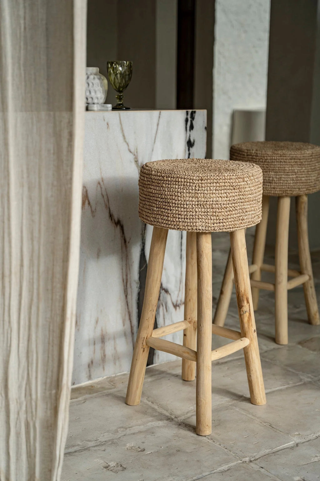 Tabouret de bar en raphia tressé – Naturel – H75 cm