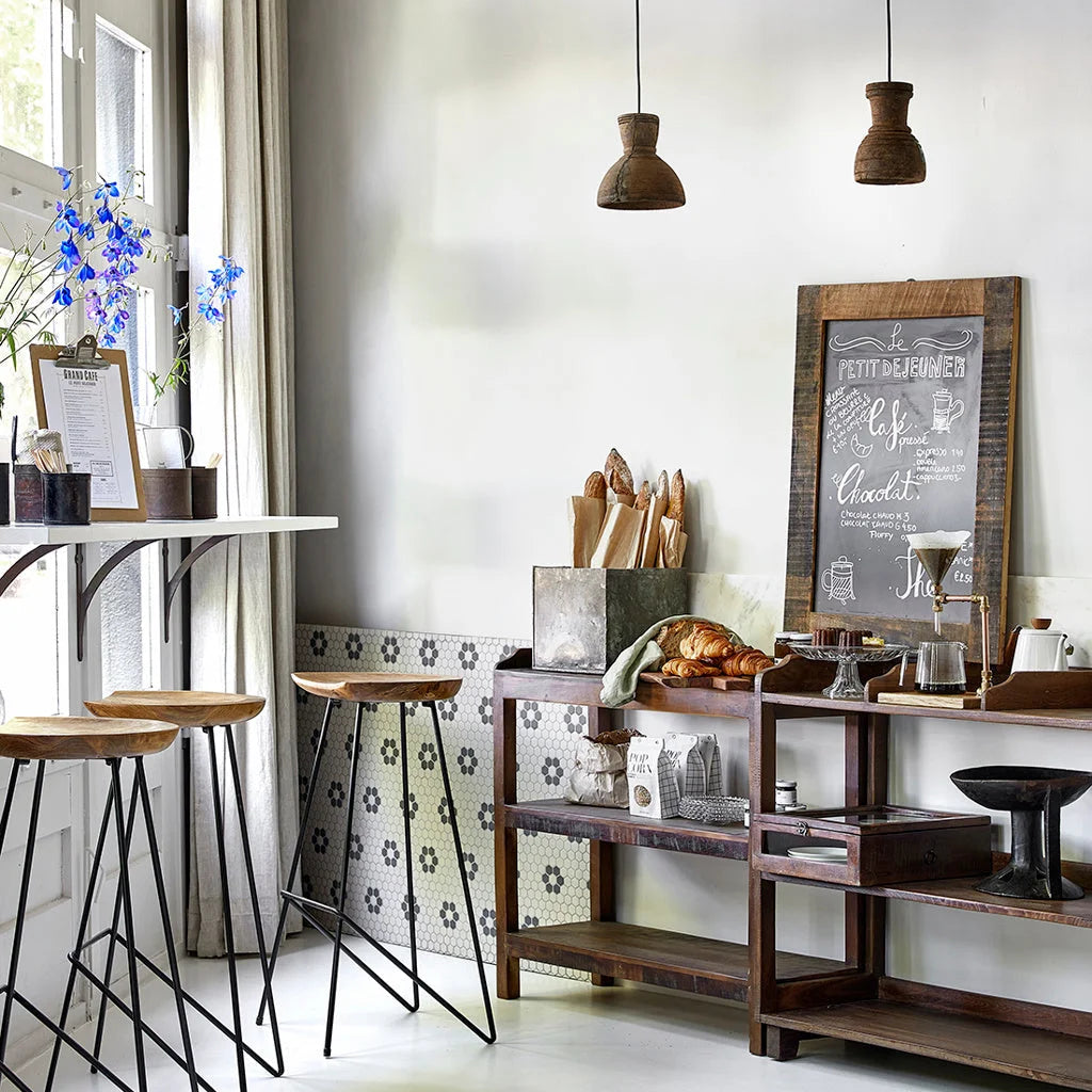 Étagère rustique en teck massif et métal noir mat, H77 cm