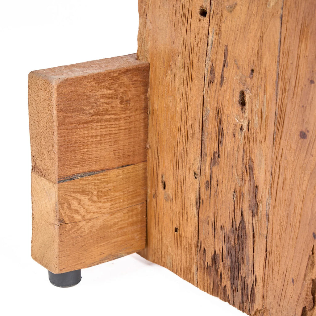 Face arrière du tabouret bloc en teck massif ajouré 40x40 cm, bois recyclé rustique
