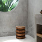 Tabouret en bois de suar naturel sculpté 45 cm