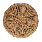Tapis ou sous-verre circulaire en paille tressée couleur miel pour tabouret en feuilles de bananier