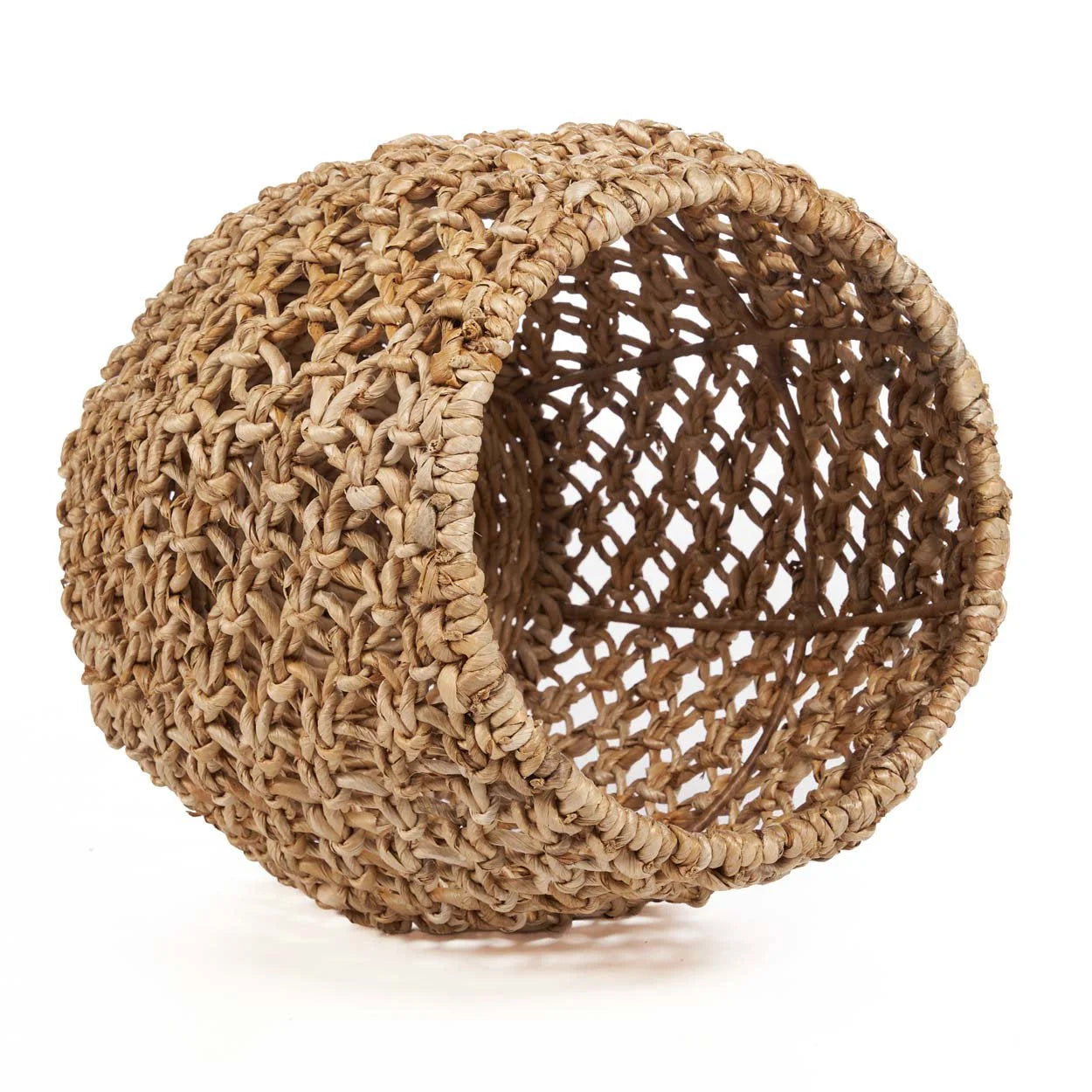 Panier en fibres naturelles tressées à ouverture en filet pour décoration intérieure