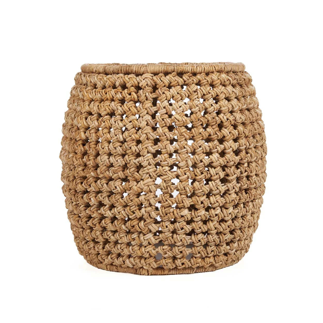 Panier ou tabouret rond en fibres naturelles tressées beige avec motif macramé