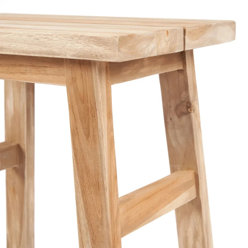 Image du coin de le tabouret Makara Naturel en bois naturel pour décoration intérieure