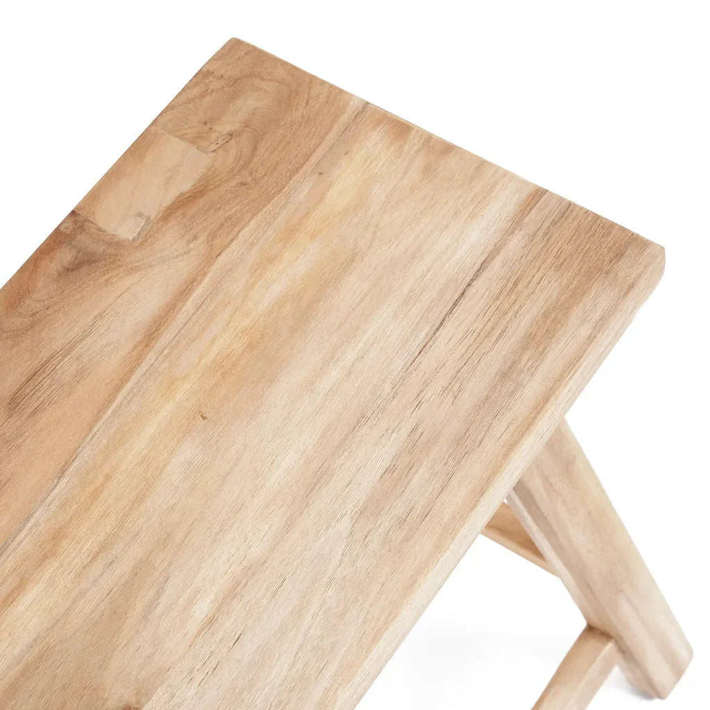 Tabouret pliant en bois naturel Le Tabouret Oriki Naturel pour meubles élégants