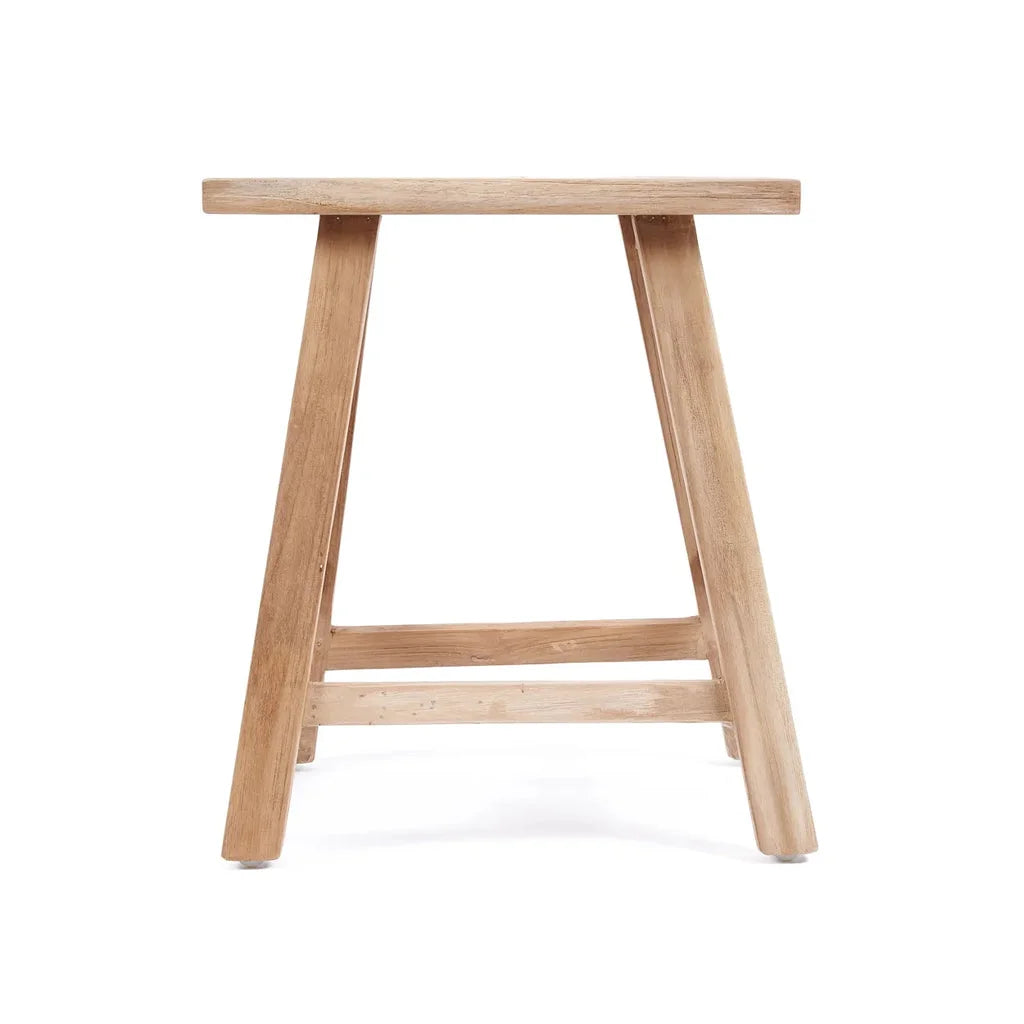 Tabouret en bois naturel Le tabouret Oriki Naturel pour décoration intérieure