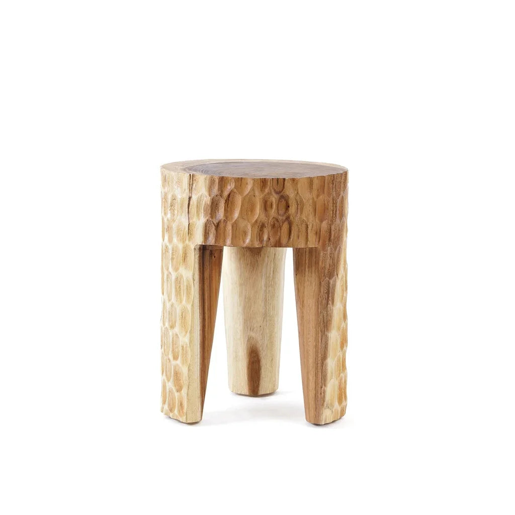 Tabouret en bois sculpté Le tabouret Paramo Naturel pour décoration intérieure