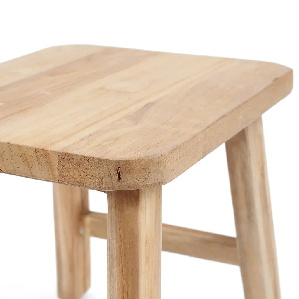 Tabouret Quincy Naturel en bois avec siège carré pour décoration intérieure