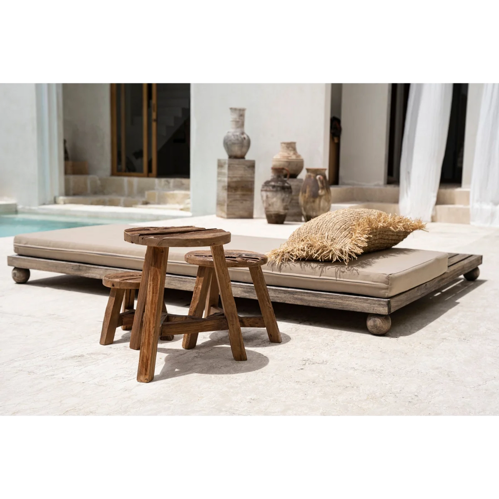 Tabouret rond en teck recyclé finition naturelle – H45 cm