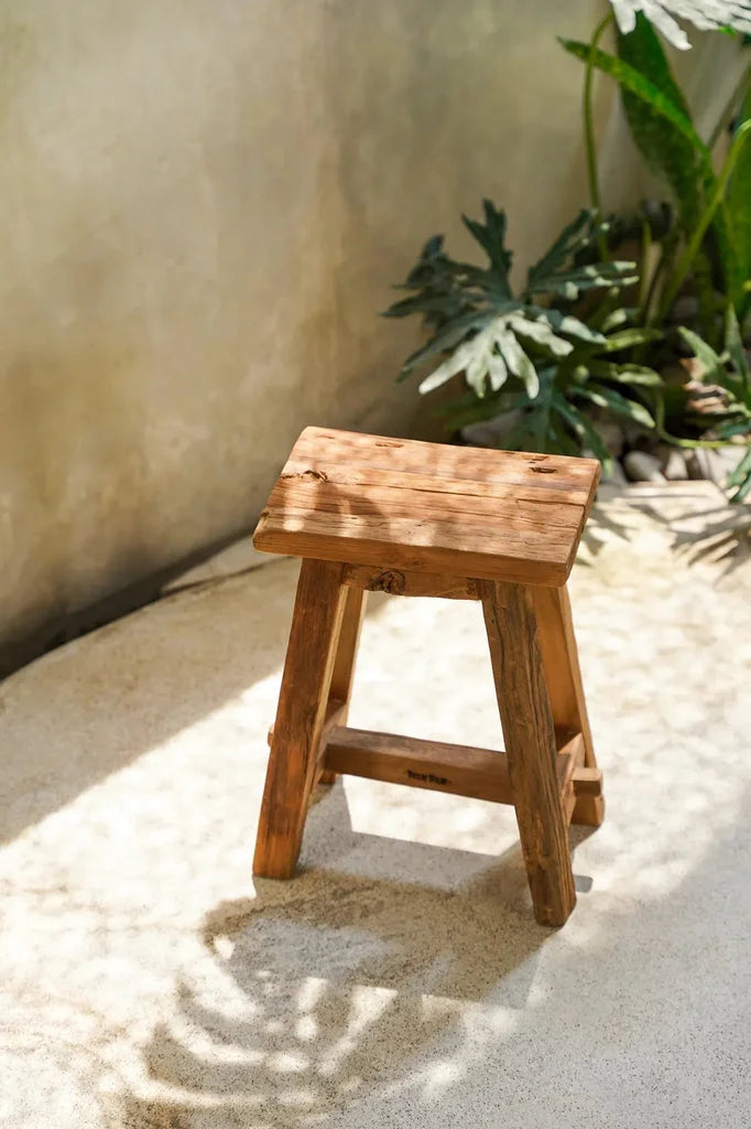 Tabouret en bois rustique naturel Le Tabouret Shoji M pour décoration intérieure