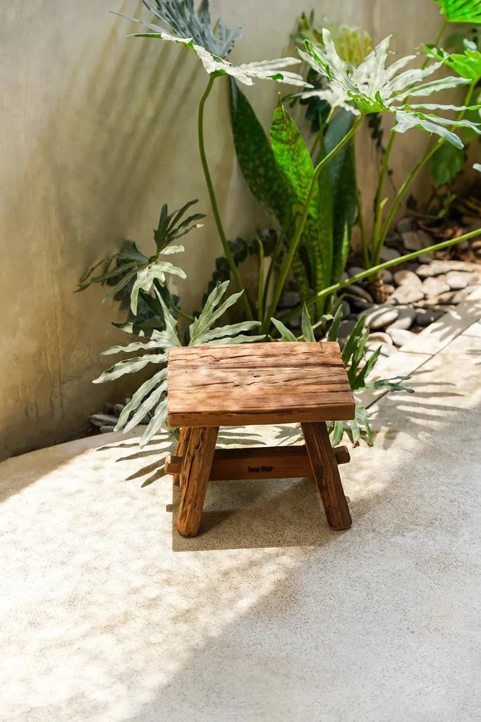 Tabouret en bois rustique Naturel, modèle Le tabouret Shoji S