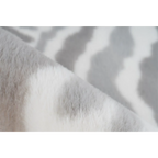 Tissu en faux fourrure doux et à motif pour le produit Rabbit Animal 400 Grau / Weiß