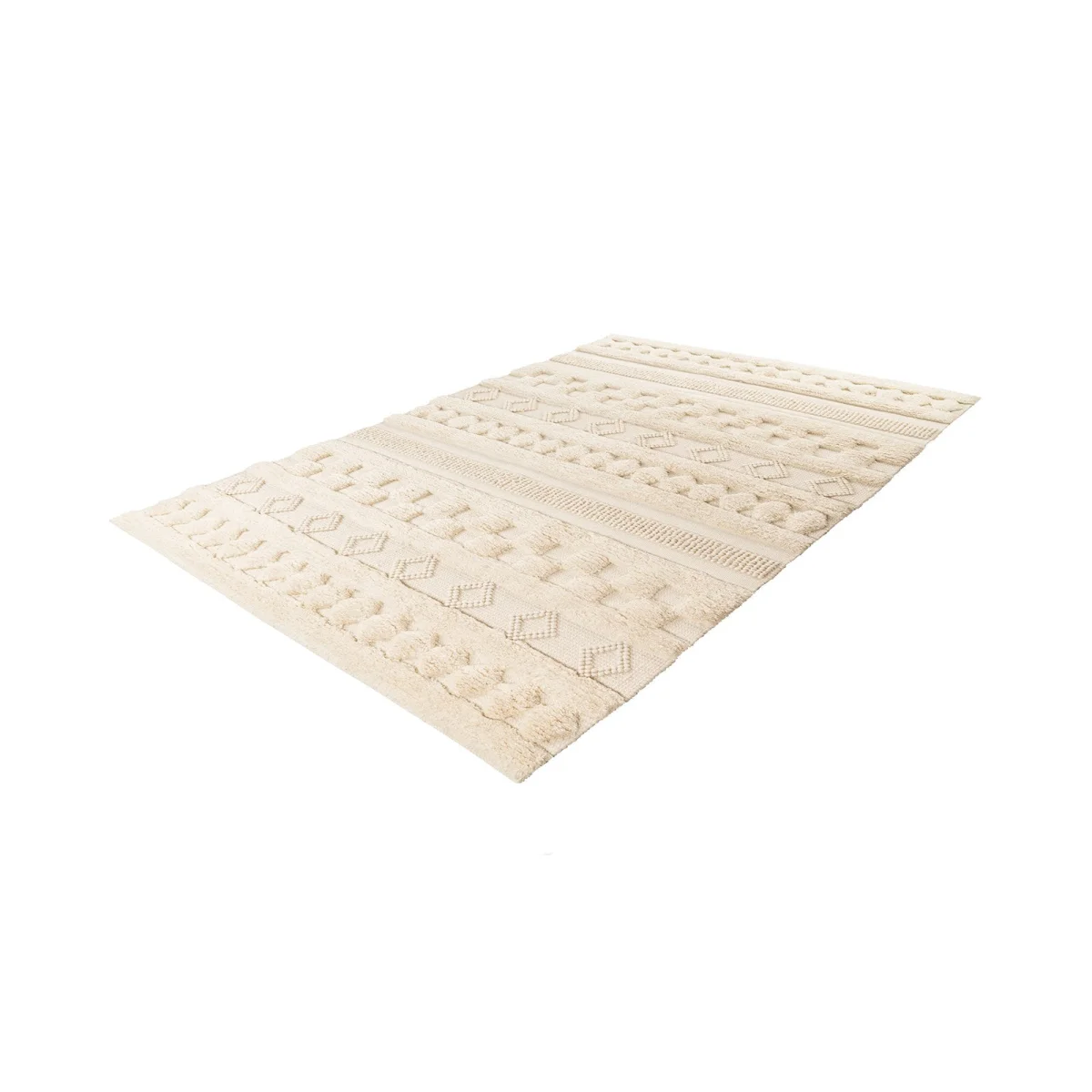 Tapis en laine écru à motifs géométriques texturés dans un espace moderne