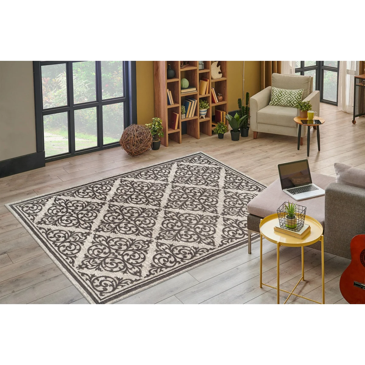 Tapis rectangulaire écru et gris avec motif damassé complexe