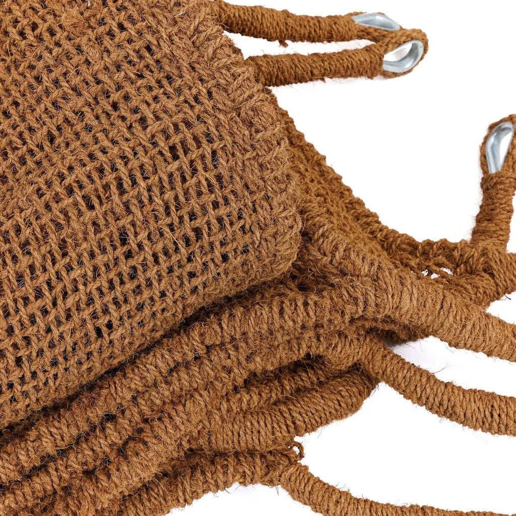 Sac en corde tressée brune avec anneaux métalliques argentés