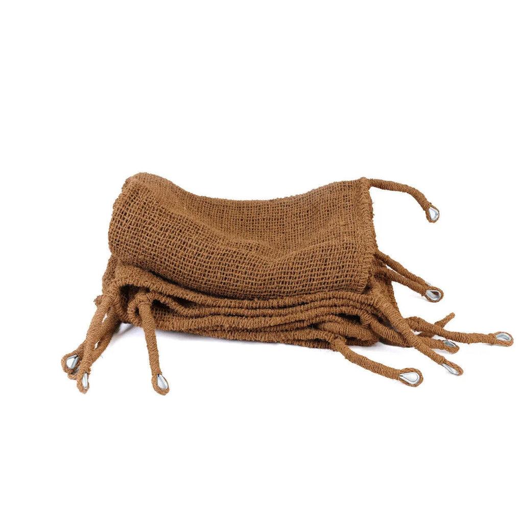 Sacs en jute brun à cordon avec embouts métalliques pour tapis coco extérieur