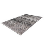 Tapis rectangulaire Ariya 300 Grau avec motif tribal en gris, noir et blanc