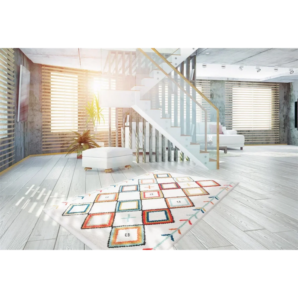 Tapis rectangulaire à motifs géométriques multicolores sur fond blanc 200x290 cm