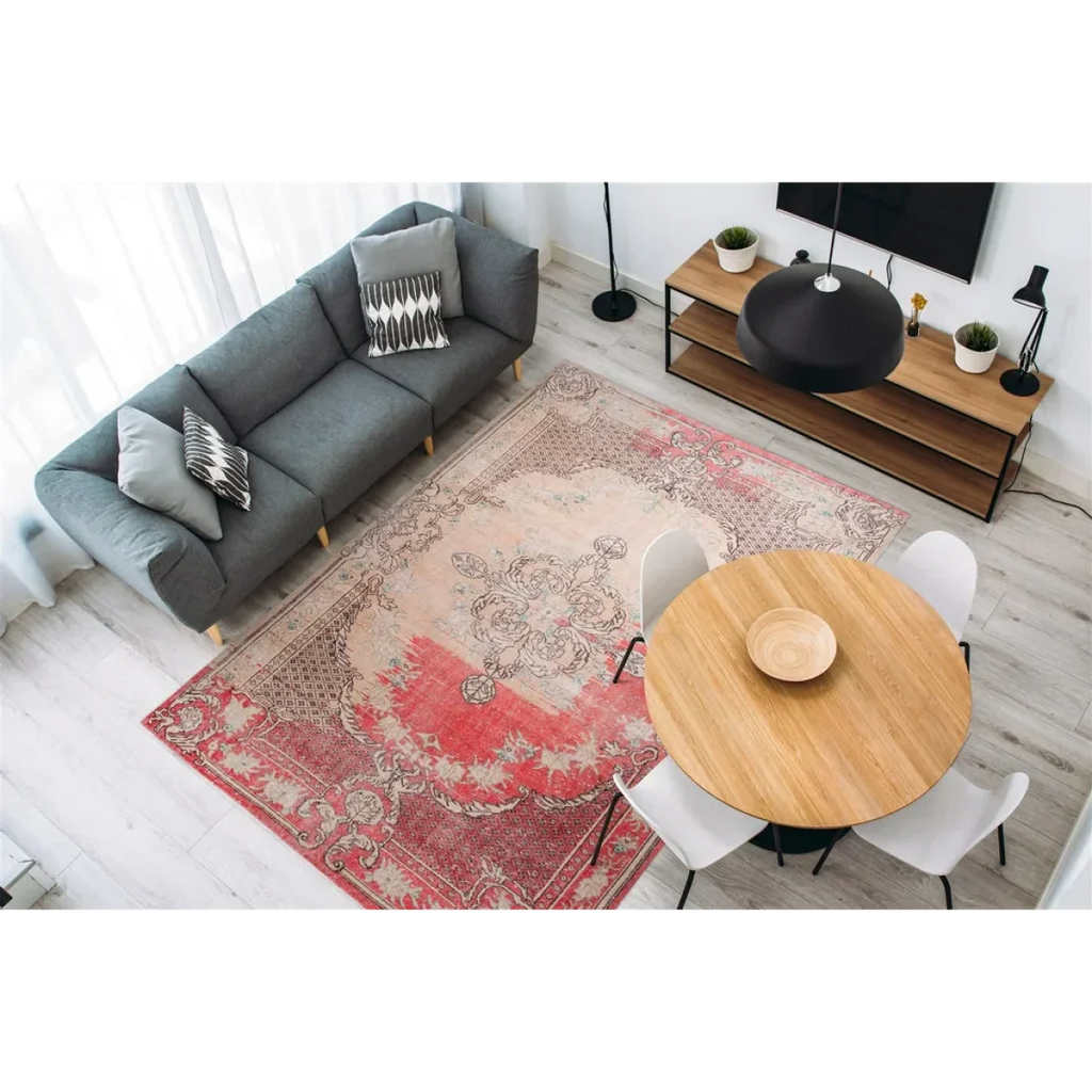 Tapis vintage style avec motif floral rouge et crème, dimensions 200x290cm