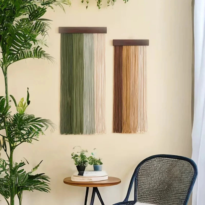 Tenture murale design vert et orange en situation