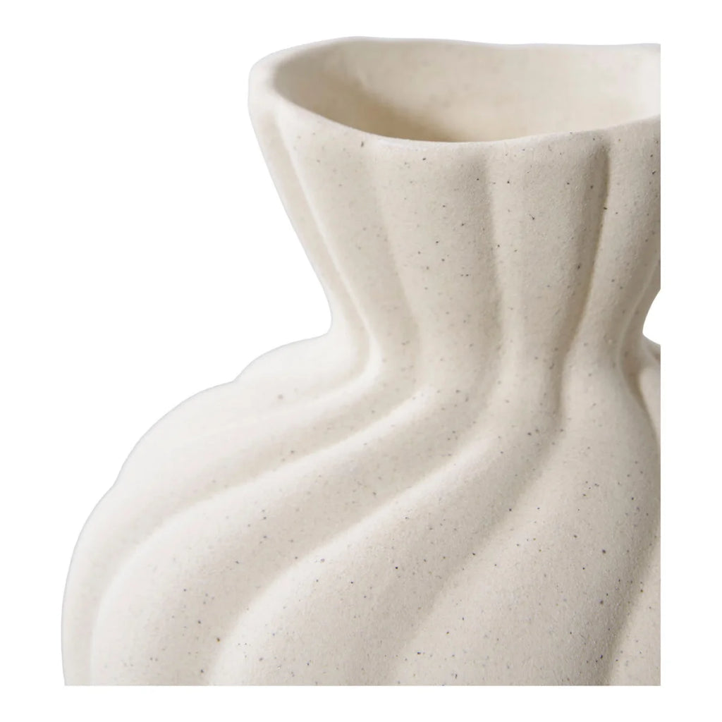 Vase en céramique blanc crème texturé avec design ondulé et plissé, lot de 2