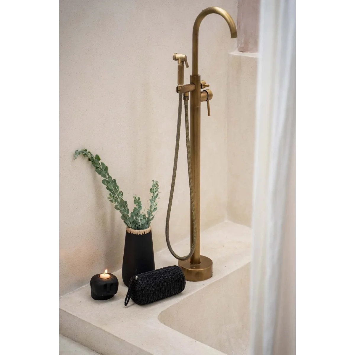 Robinet de baignoire en laiton avec douchette à main pour salle de bain élégante