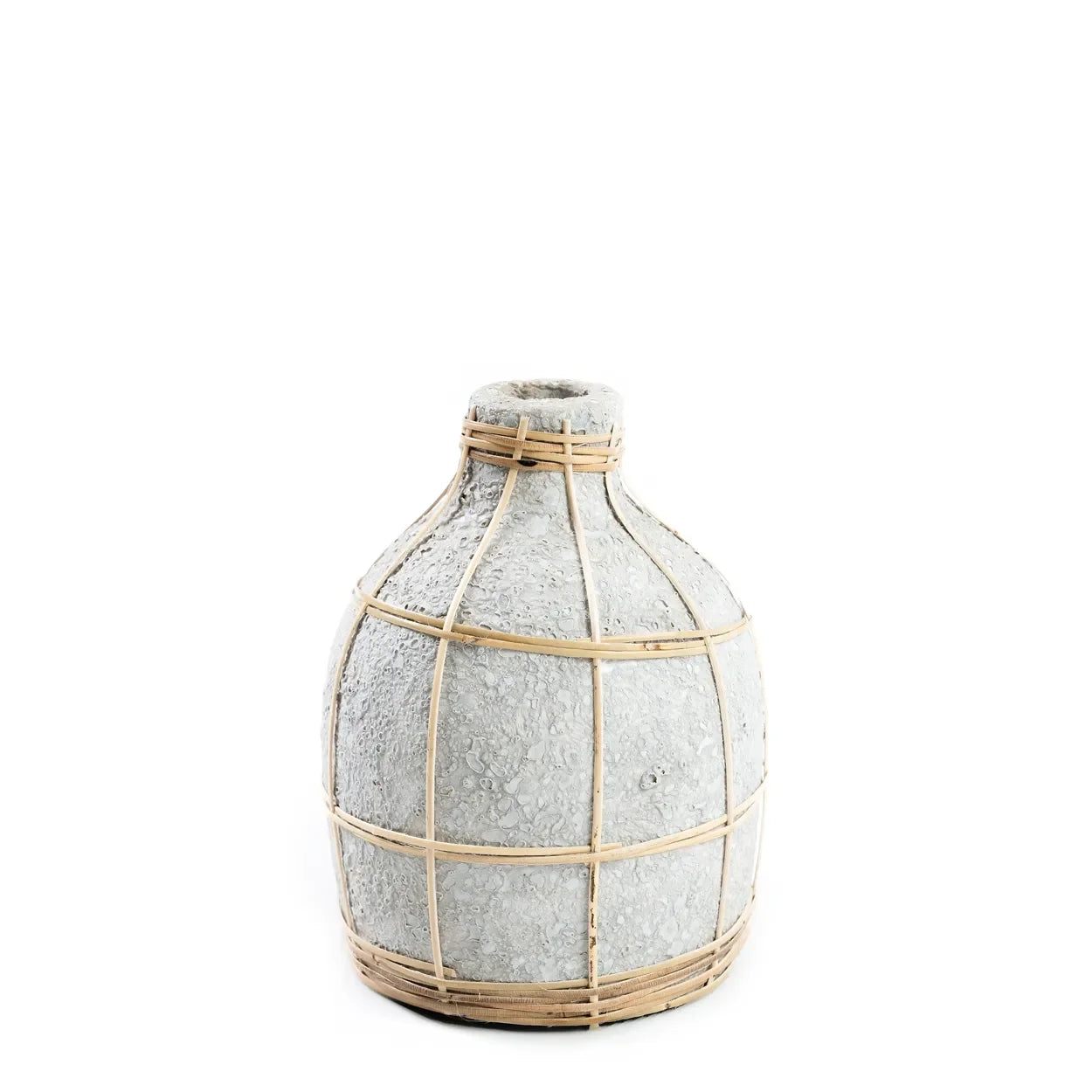 Vase rond en terre cuite et rotin 19 cm béton naturel