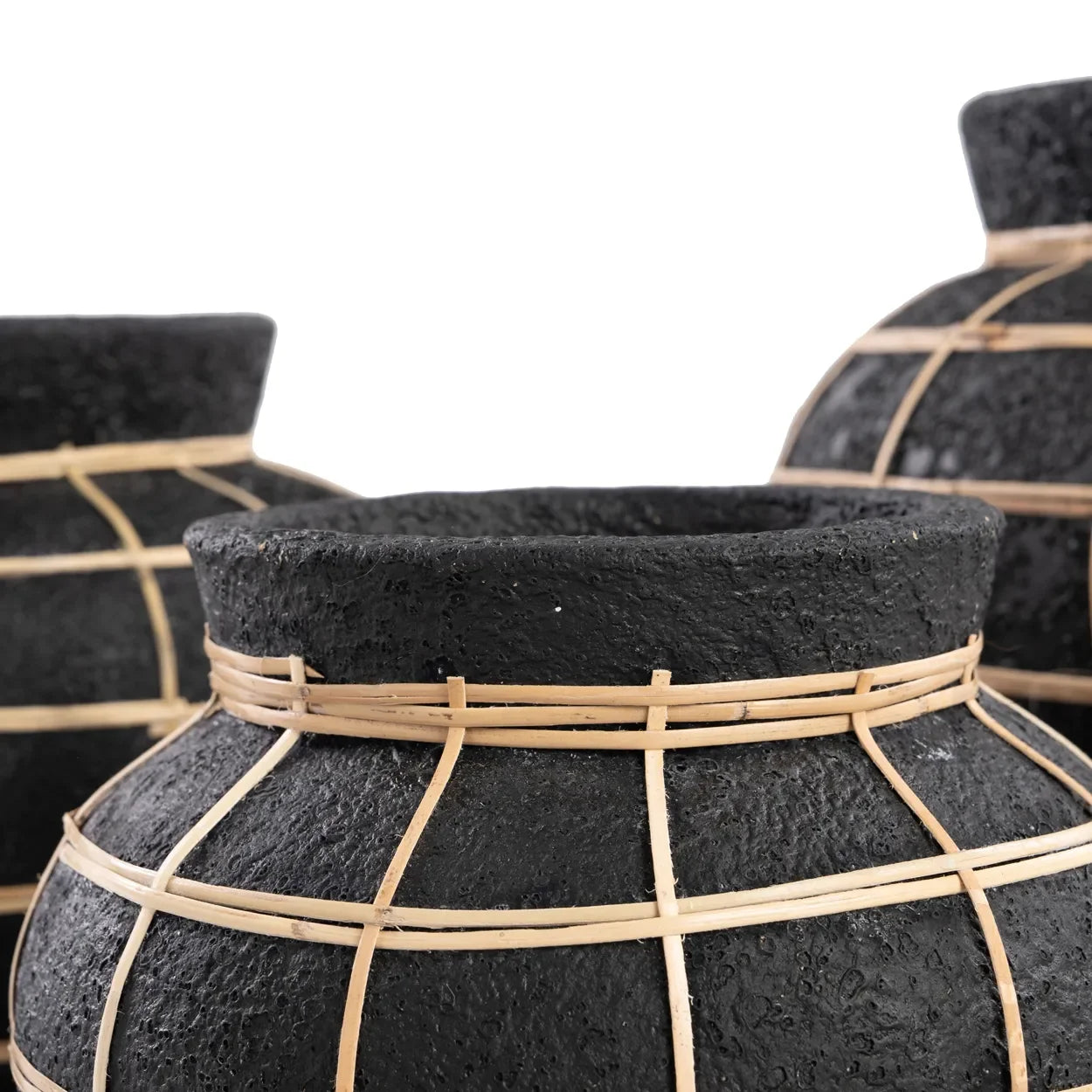Vase rond en terre cuite et rotin noir naturel 33 cm