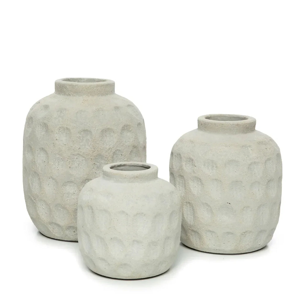 Vase en terre cuite béton motif contemporain H22 cm