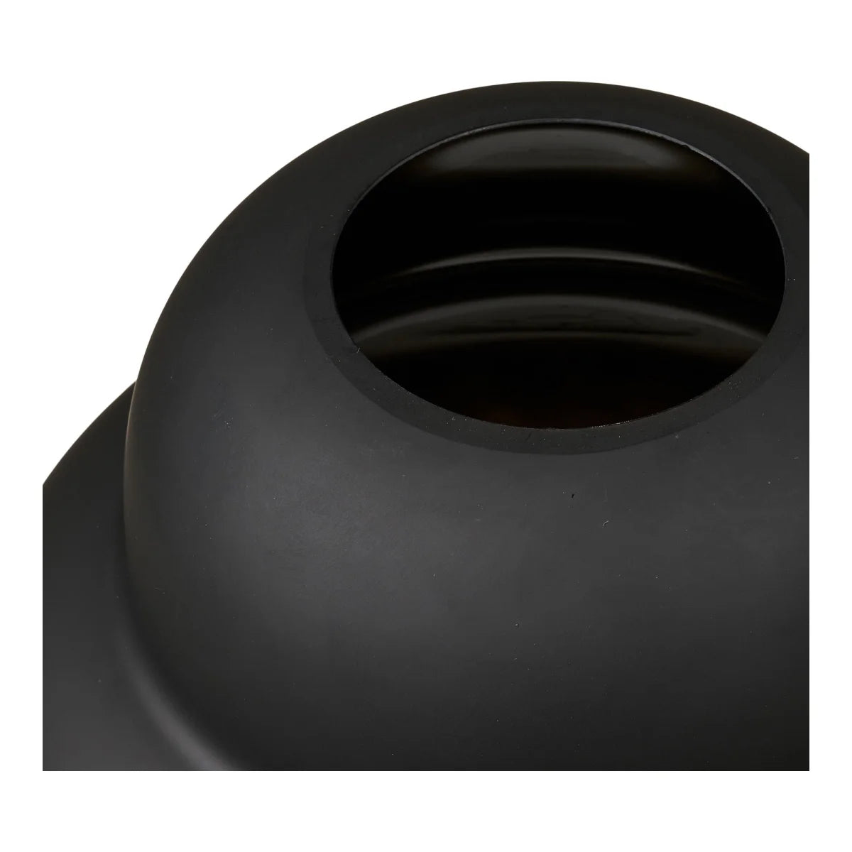 Vase en verre soufflé noir mat en forme organique, ouvert en haut, diamètre 21 cm